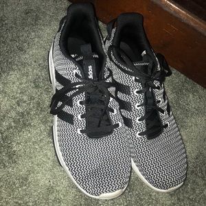 Men’s Adidas Black & White Tennis Shoes